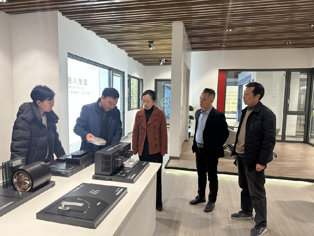赋能助企发展  协会携手同行 ----记河南鹏创门窗有限公司观摩活动